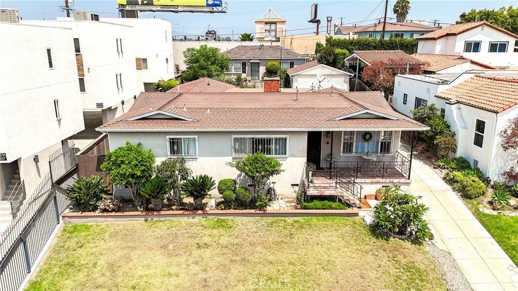 Photo of Listing #CV25187398