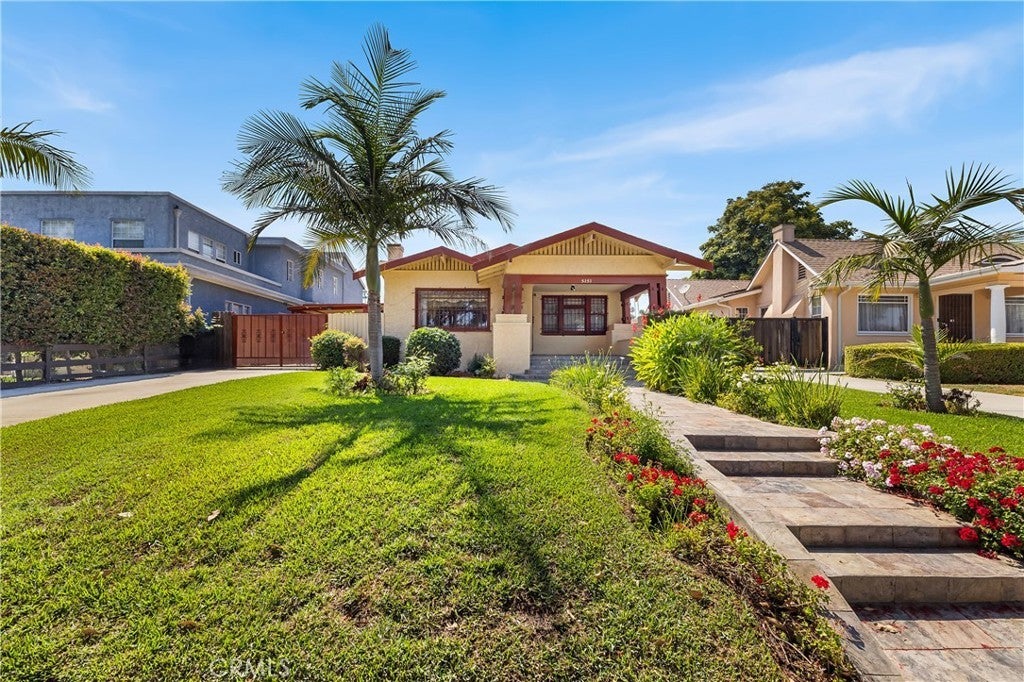 Photo of Listing #SR25186517