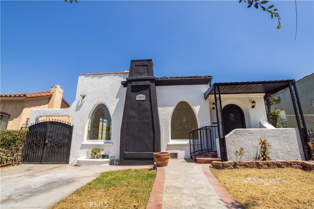 Photo of Listing #SR25187343