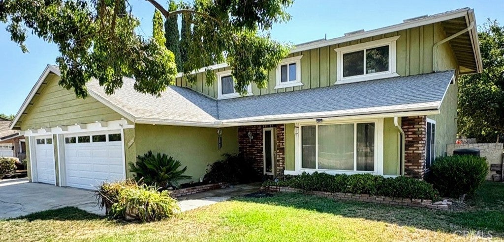 Photo of Listing #IV25186784