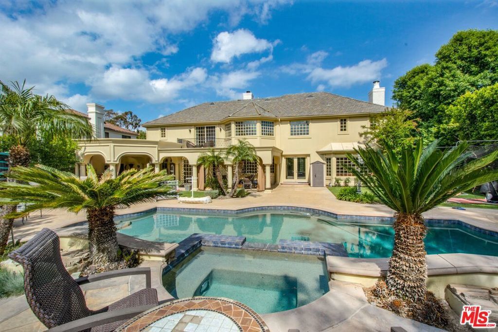 Photo of Listing #25580847