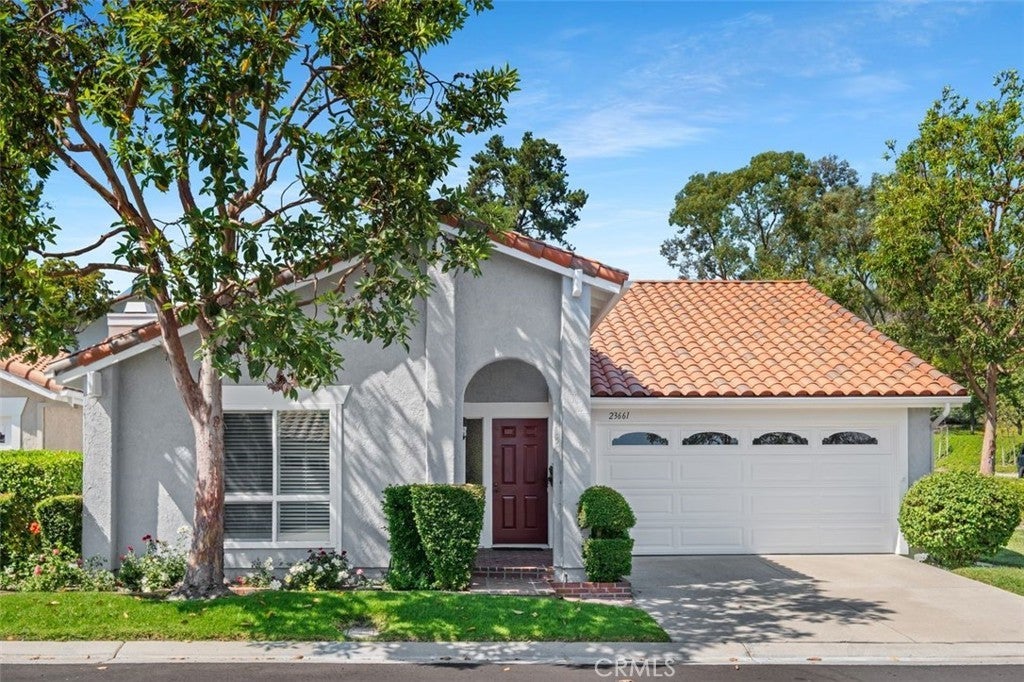 Photo of Listing #OC25187867