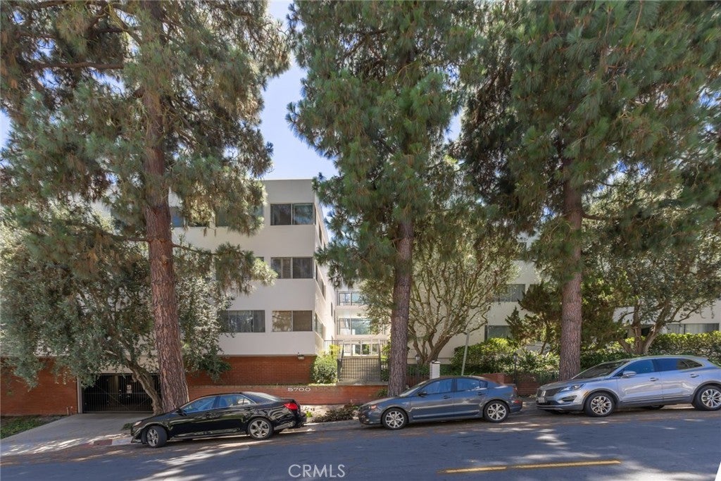 Photo of Listing #SB25187799