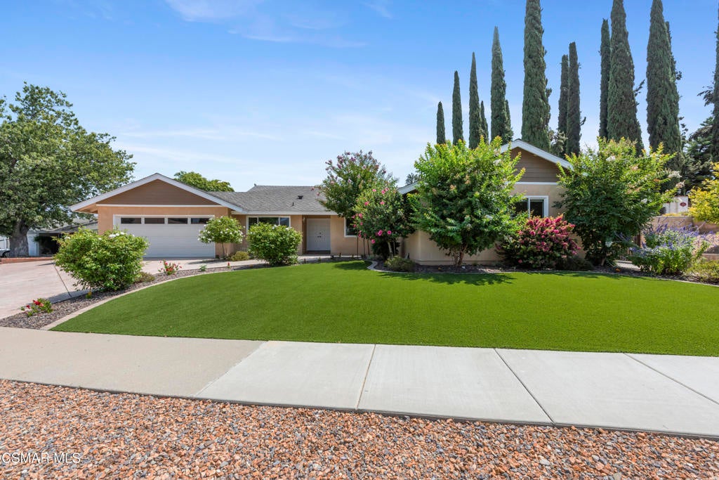 Photo of Listing #225004255