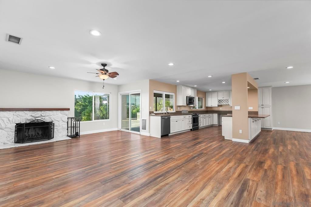 Photo of Listing #250036742SD