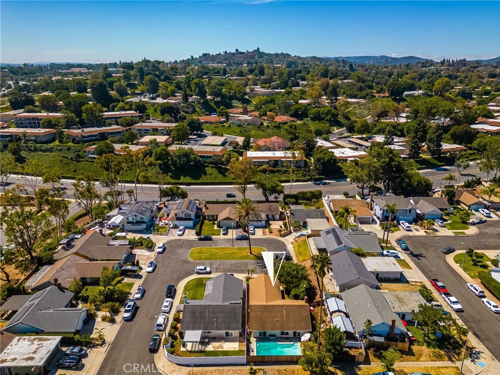 Photo of Listing #OC25183695