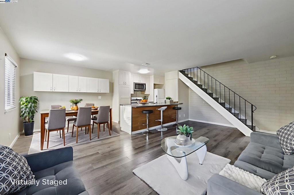 Photo of Listing #41108792