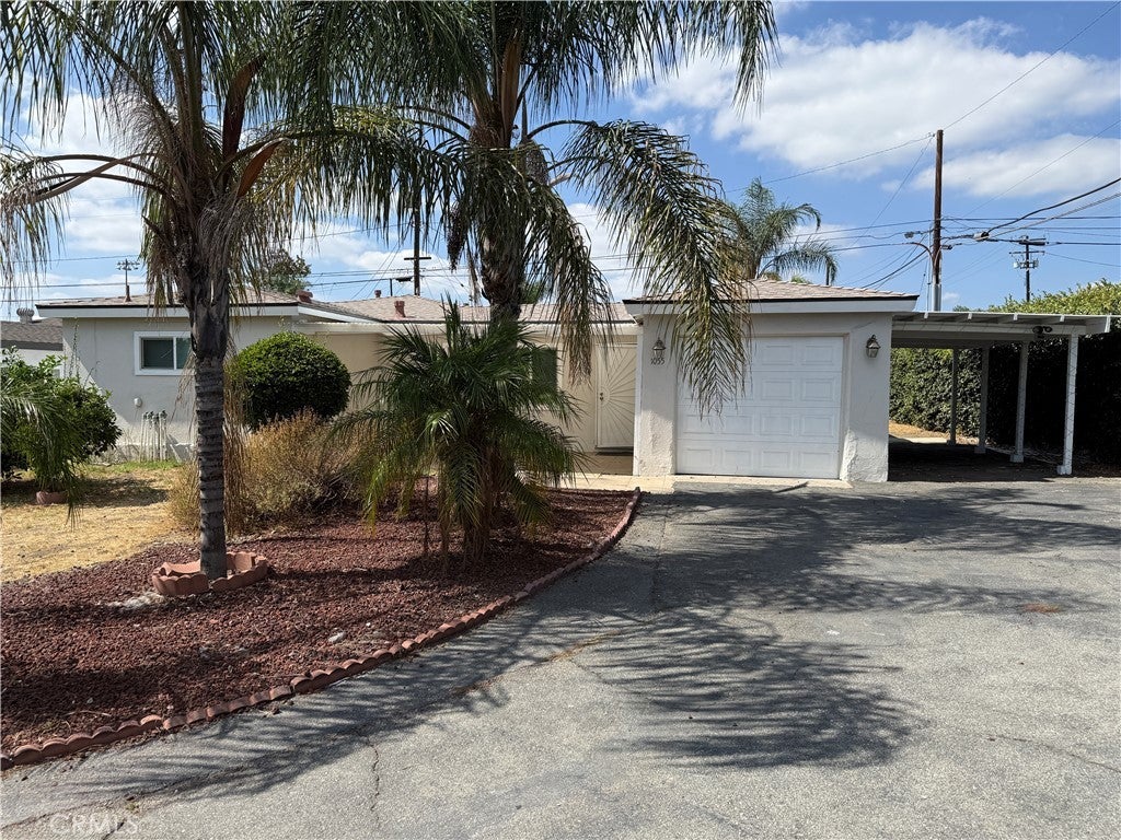 Photo of Listing #IV25185596