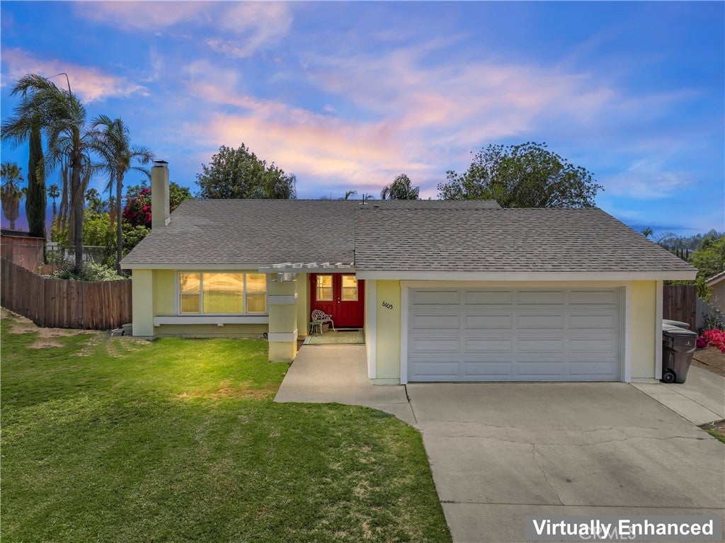 Photo of Listing #IV25185917