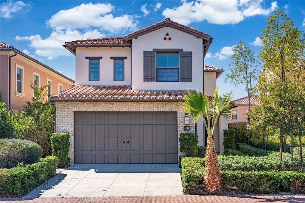 Photo of Listing #OC25188300