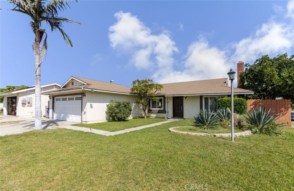 Photo of Listing #SR25184940