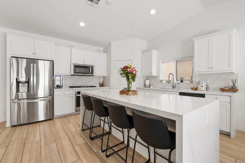 42939 Cowboy Court, Indio