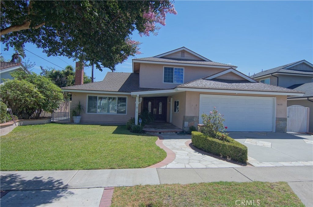 Photo of Listing #OC25188589