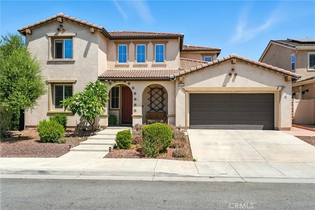 Photo of Listing #IV25184169