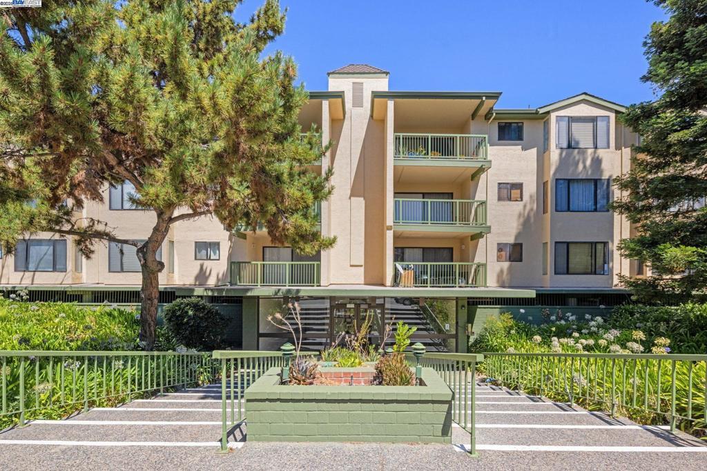 Photo of Listing #41108886