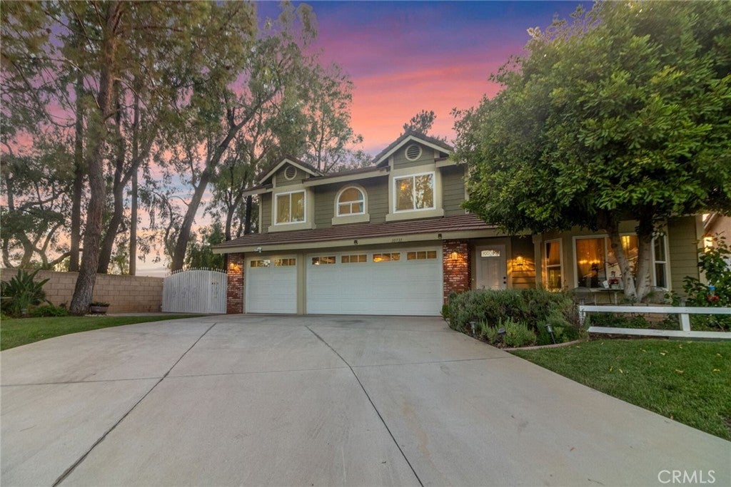 Photo of Listing #IV25187943