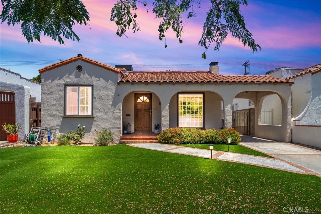 Photo of Listing #CV25187456