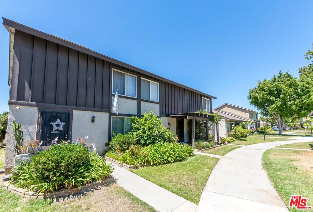 Photo of Listing #25581285