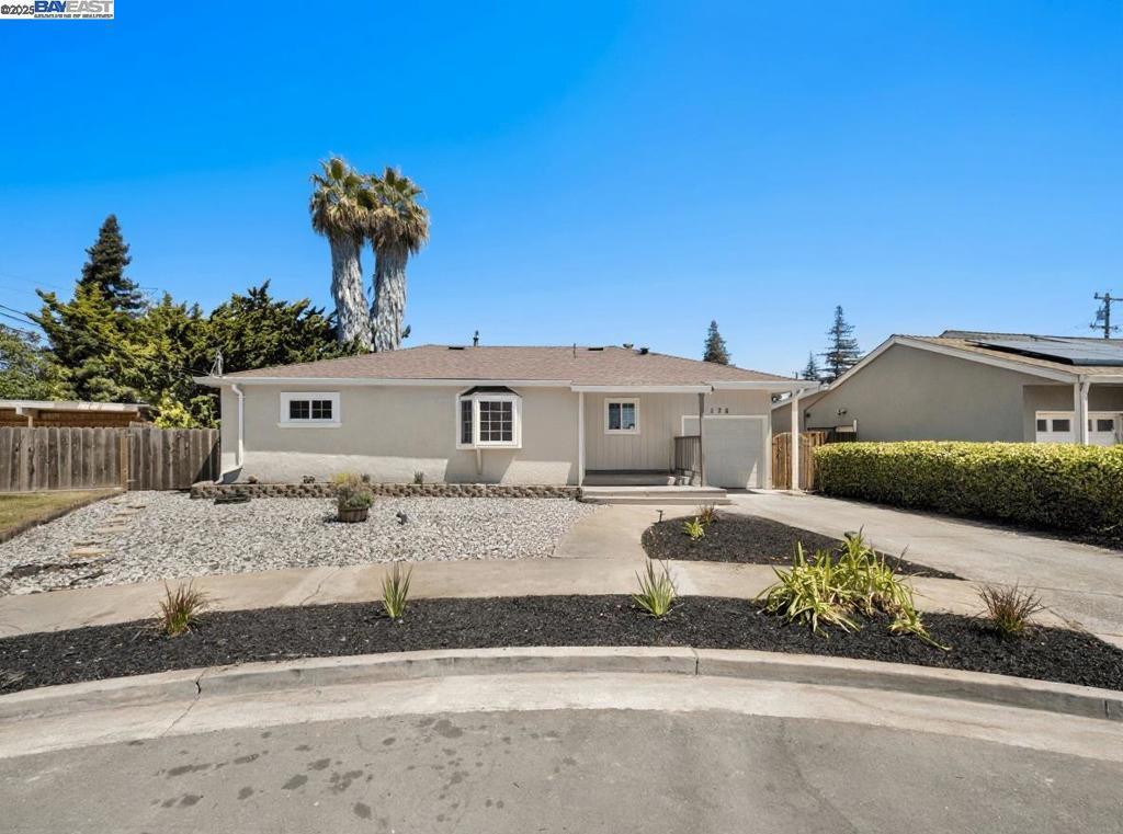 Photo of Listing #41108937