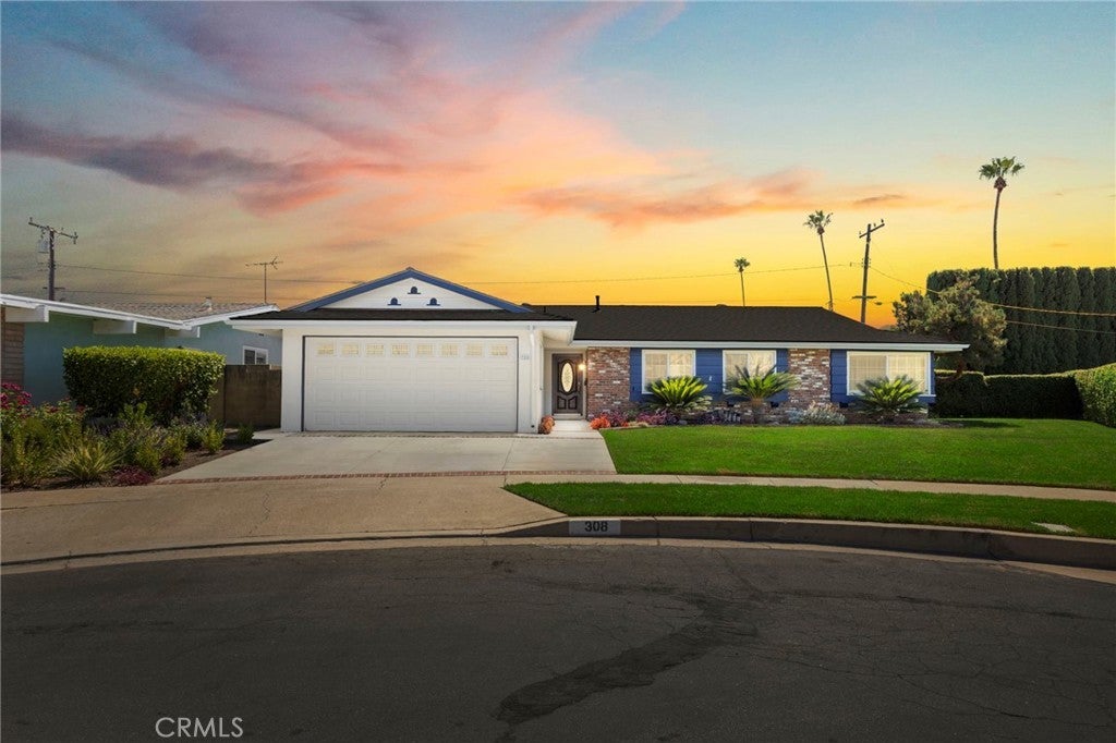 Photo of Listing #PW25188399