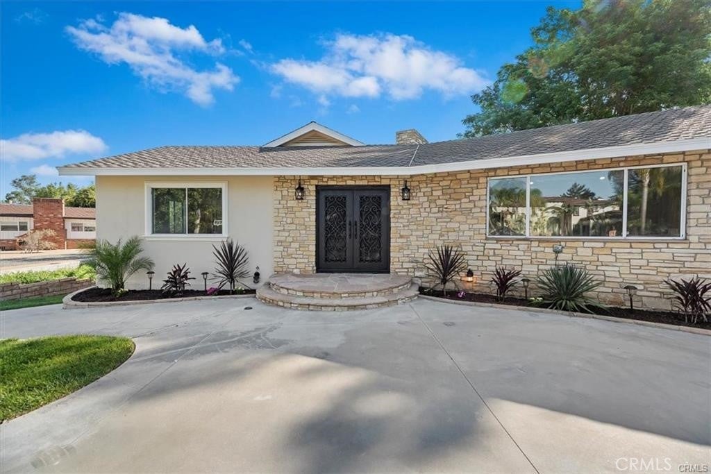 Photo of Listing #IV25189120