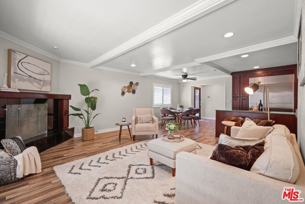 Photo of Listing #25581423