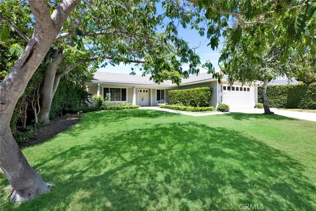 Photo of Listing #OC25188359