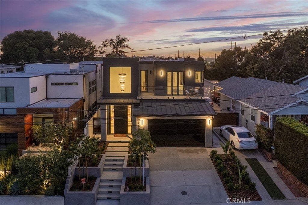 Photo of Listing #SB25188417