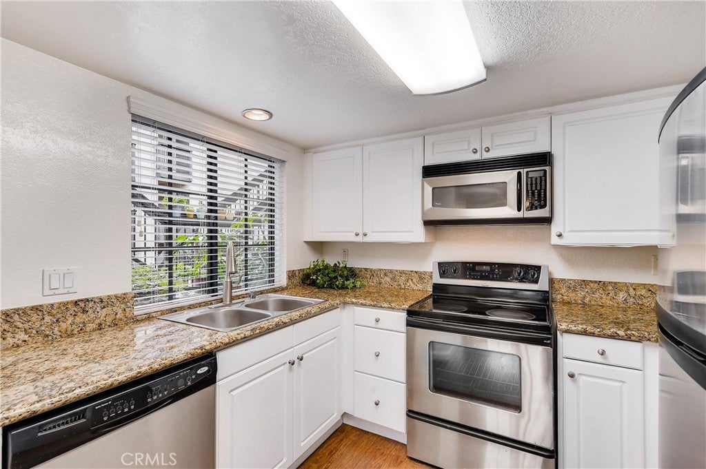 Photo of Listing #OC25188809