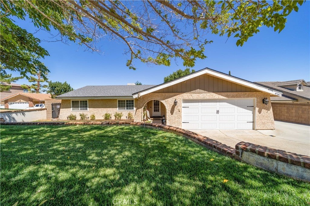 Photo of Listing #SR25189316