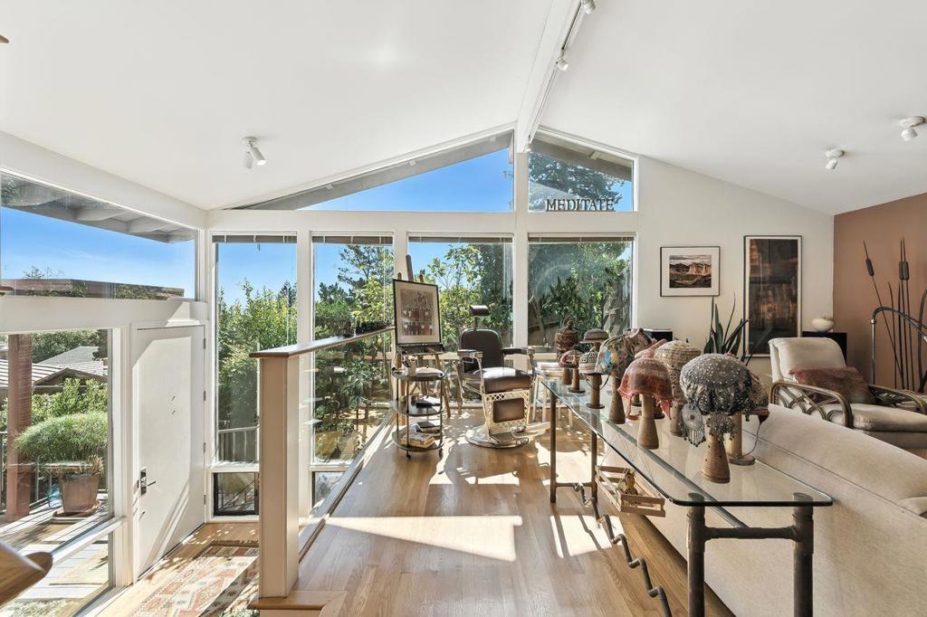 Photo of Listing #ML82018890