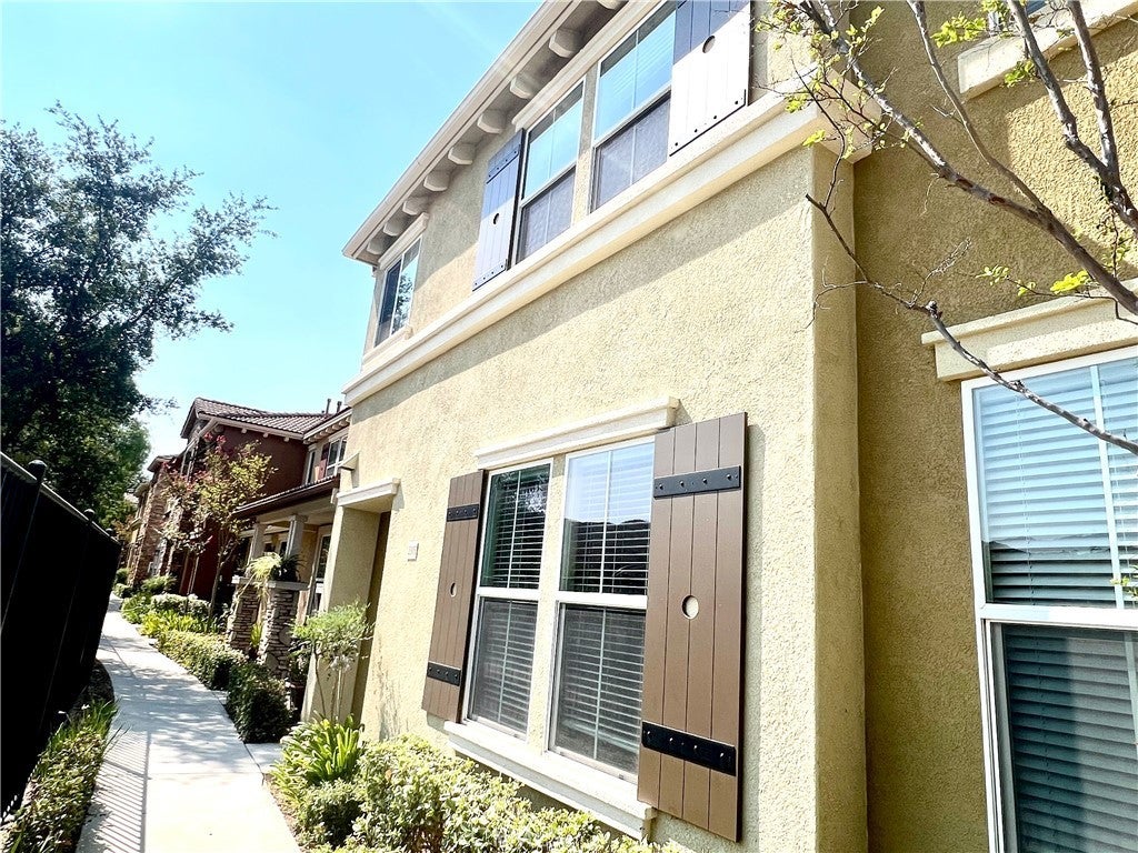 Photo of Listing #SW25189253