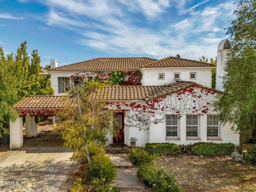 Photo of Listing #V1-31915