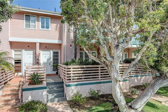 510 S Catalina Avenue 2, Redondo Beach.