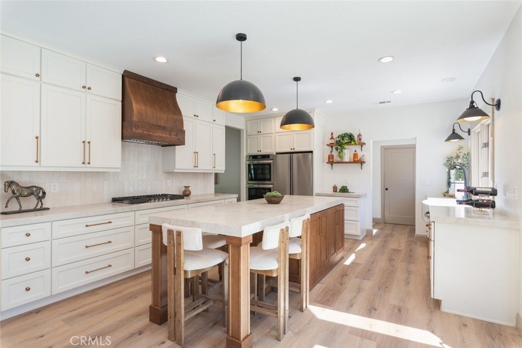 Photo of Listing #SW25189856