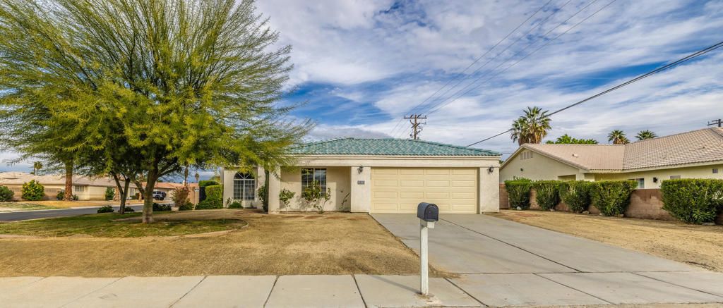 68090 Santelmo Road, Cathedral City