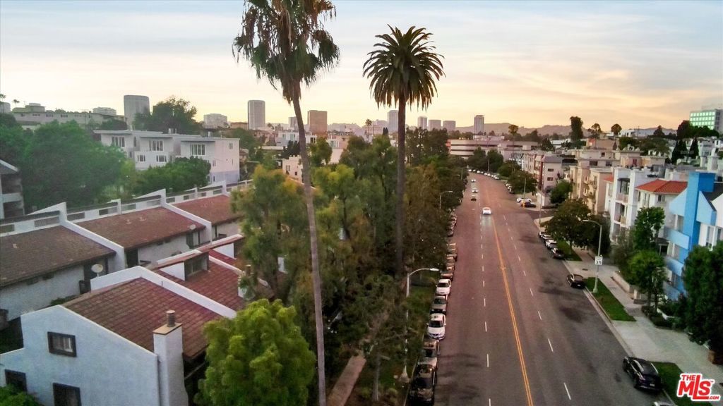 Photo of Listing #25582049