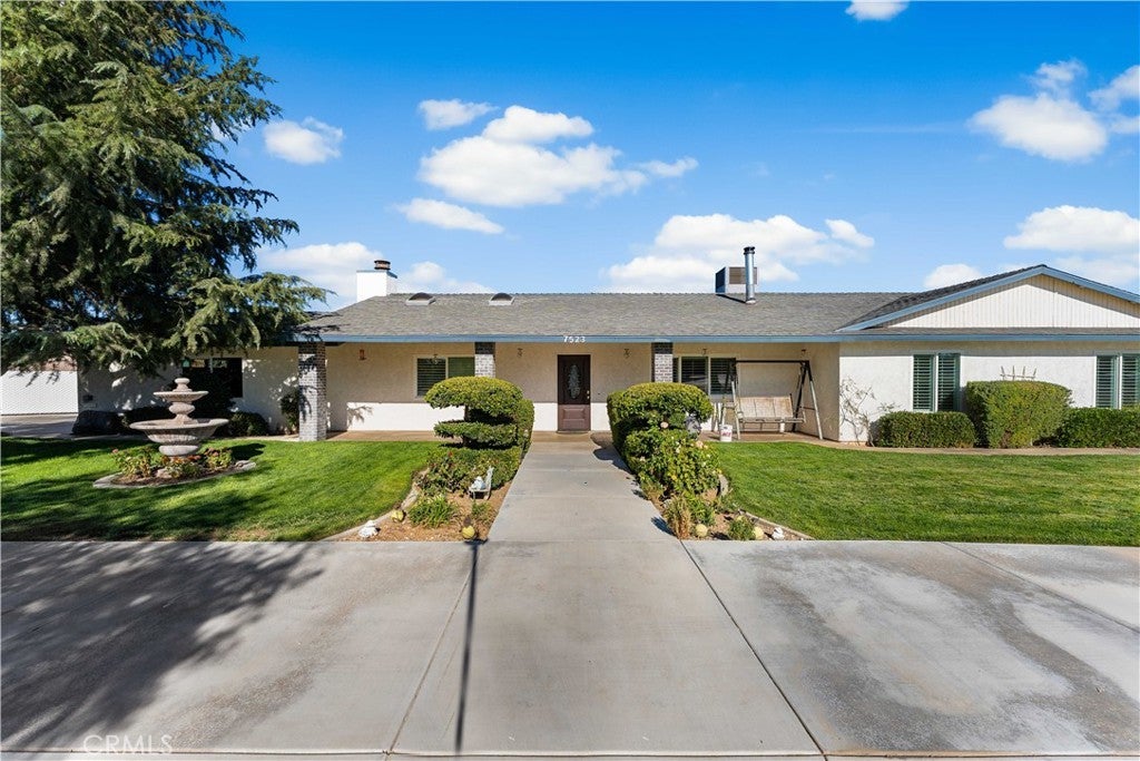 Photo of Listing #SR25189041