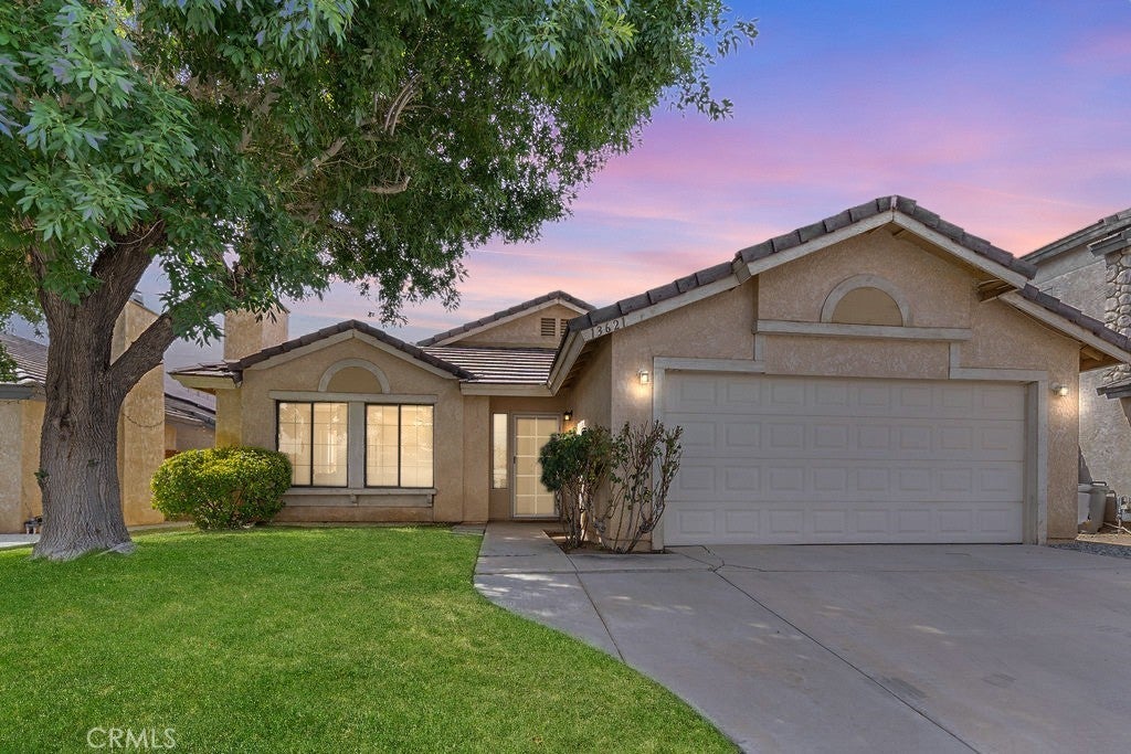 Photo of Listing #IV25189993