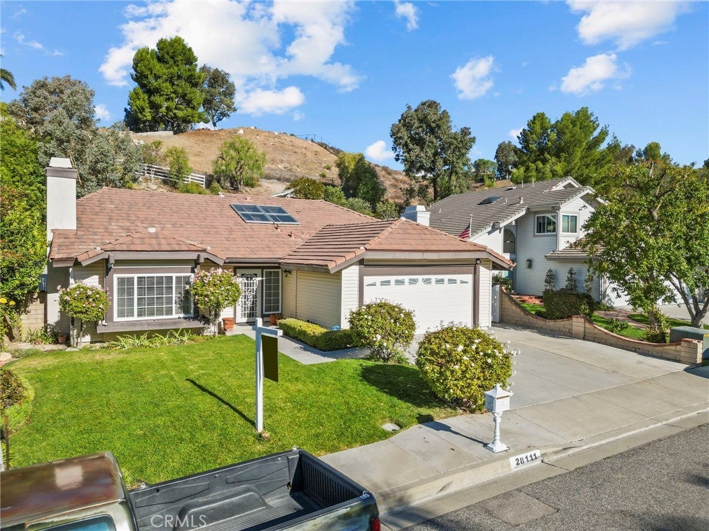 Photo of Listing #SR25190232