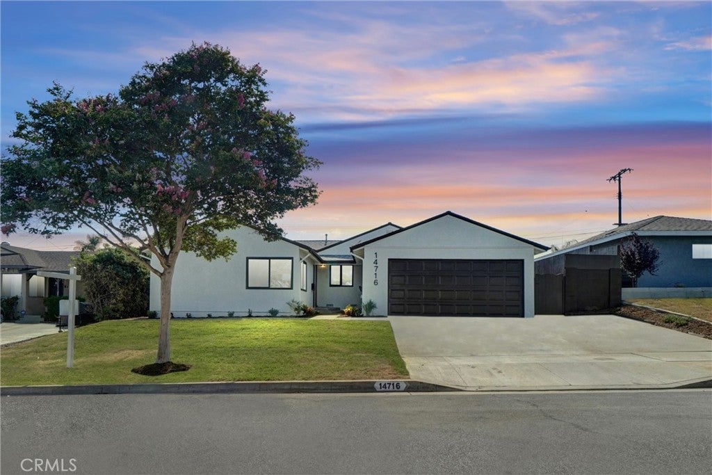 Photo of Listing #PW25186055