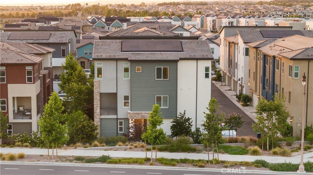 Photo of Listing #OC25188657