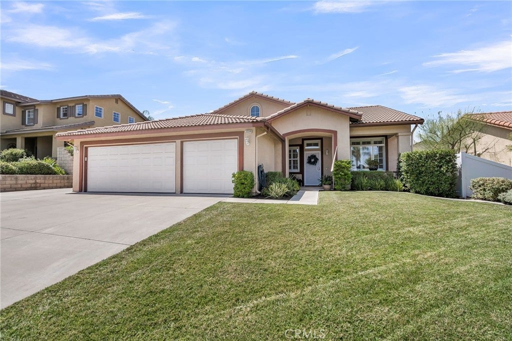 Photo of Listing #IV25189636