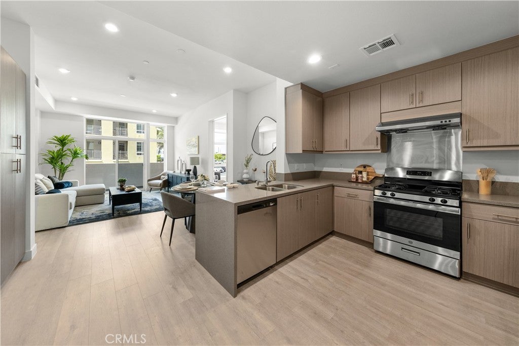 Photo of Listing #WS25190432