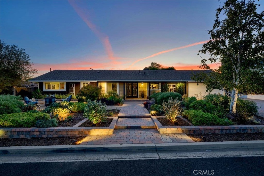 Photo of Listing #PW25181649