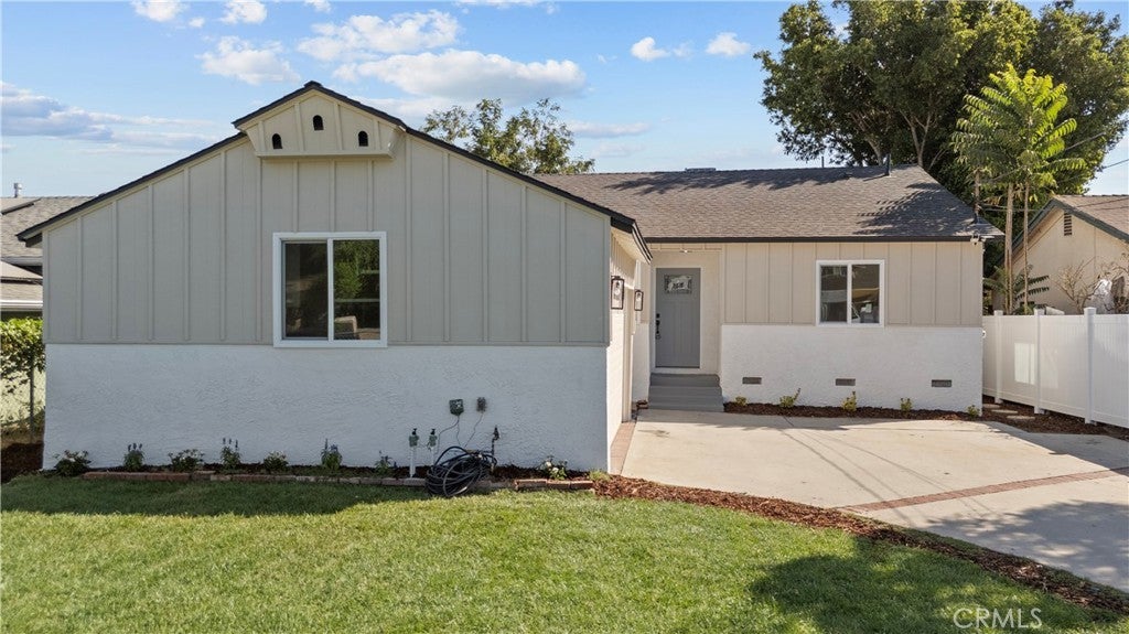 Photo of Listing #SR25189679