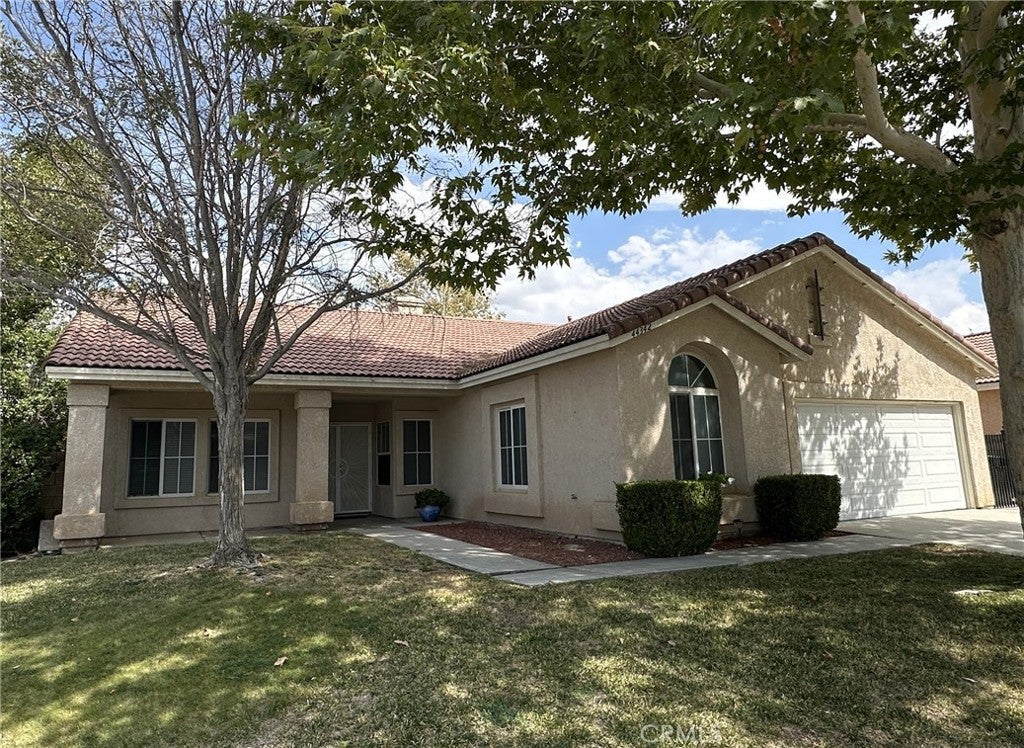 Photo of Listing #SR25190563