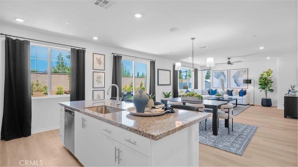 Photo of Listing #SW25190844