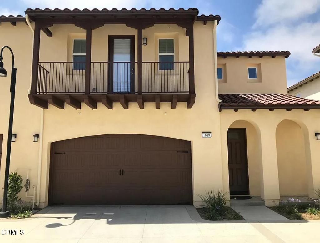 Photo of Listing #V1-31954