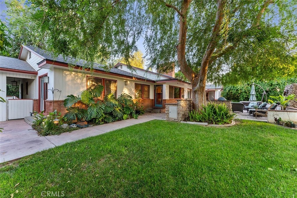 Photo of Listing #CV25191354